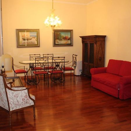 Colosseum New Charming Apartment Rom Exteriör bild