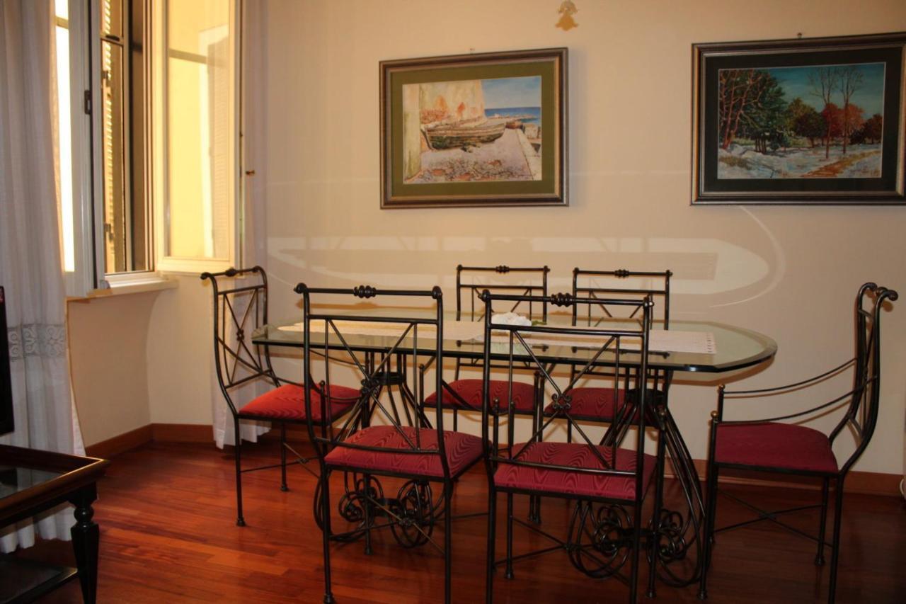 Colosseum New Charming Apartment Rom Exteriör bild